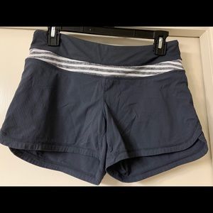 Lululemon Groovy Run Shorts
